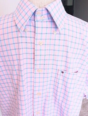 TOMMY Hilfiger Buttom Up Short Sleeve Plaid Men's Shirt Pink/Blue Size Large